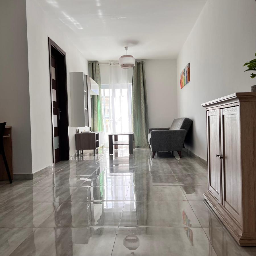 F5 Room 1, Private Double Room With Private Bathroom And Balcony In Shared Flat Msida Esterno foto
